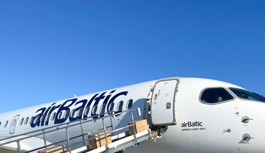 airBaltic introduces online delayed baggage service