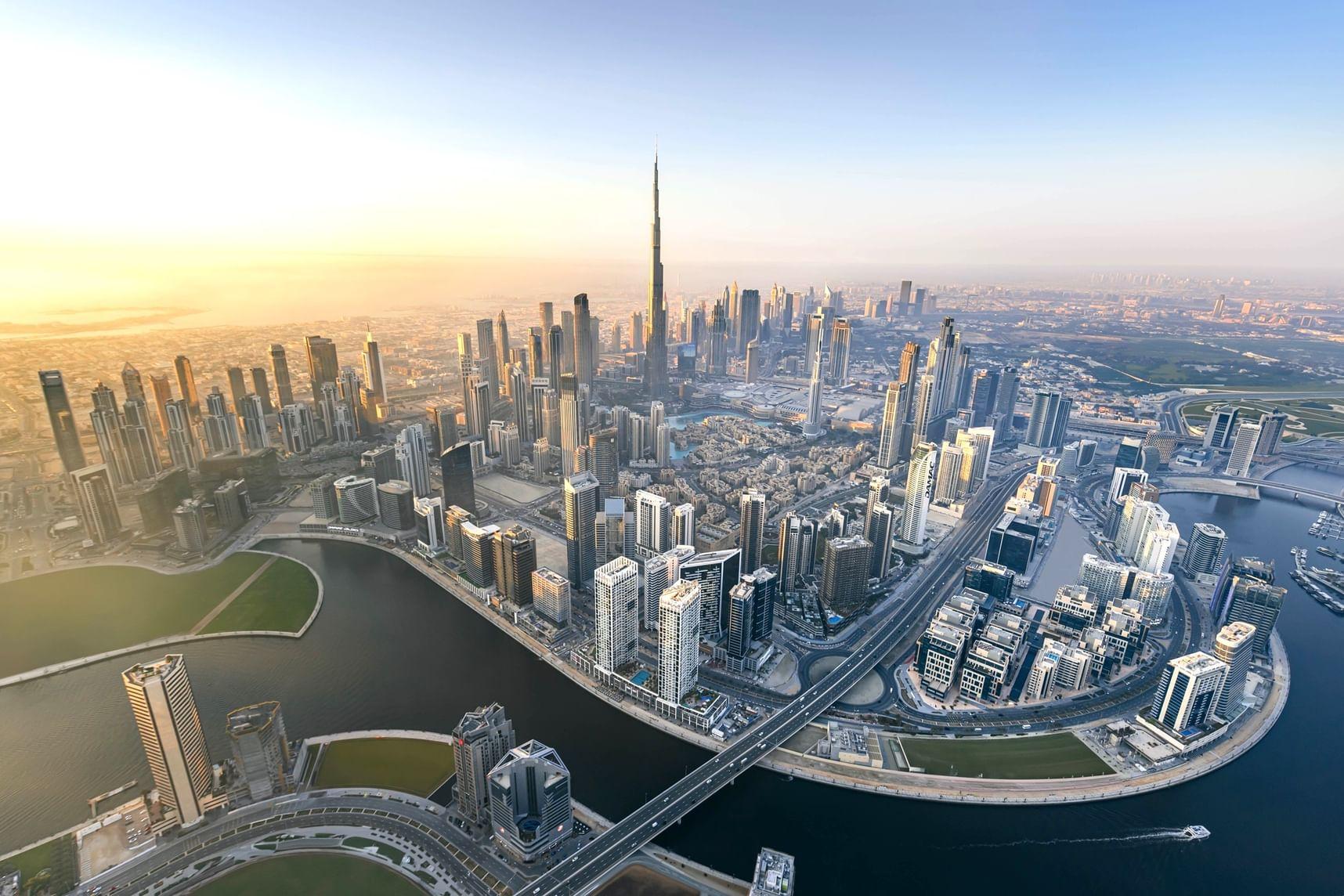Dubai Real Estate Outlook 2025/2026: $2.6B Luxury Market Defies Mid-Segment Risks