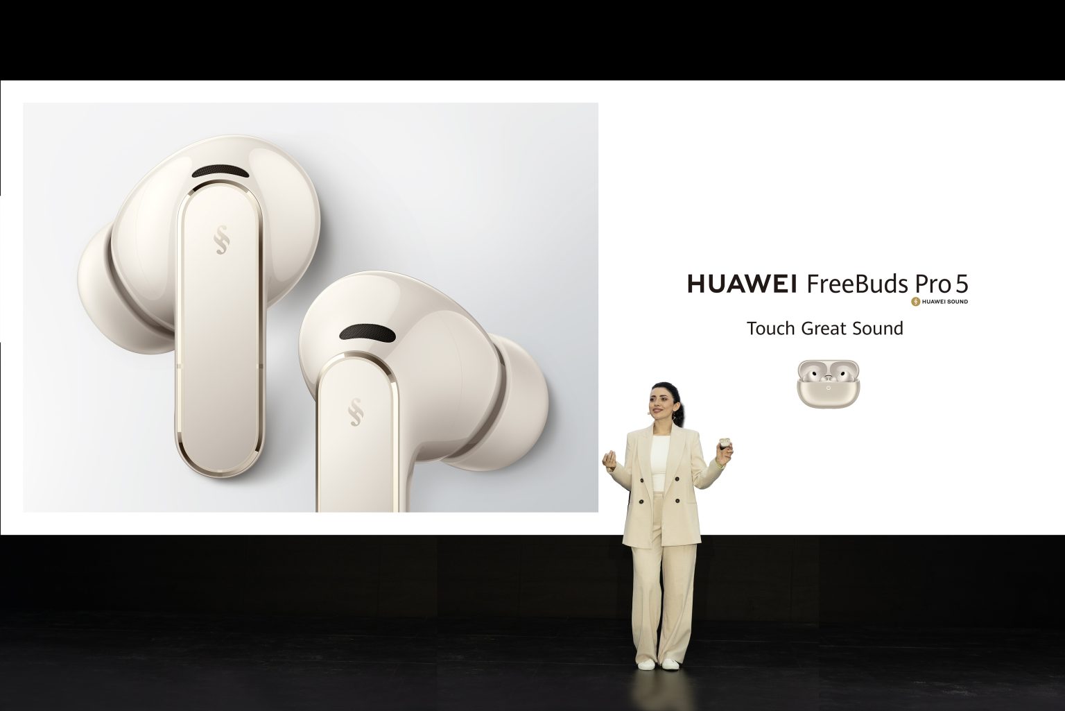 HUAWEI Mate 80 Pro Takes Centre Stage at Madrid Launch Event - Biz Today